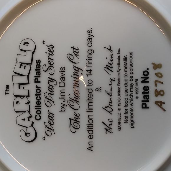 Garfield Plate Collectible - Picture 8 of 12